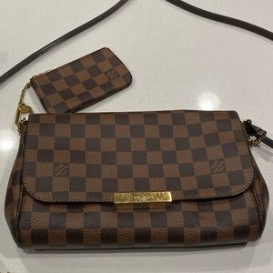 Louis Vuitton Favorite MM -  in great Condition!